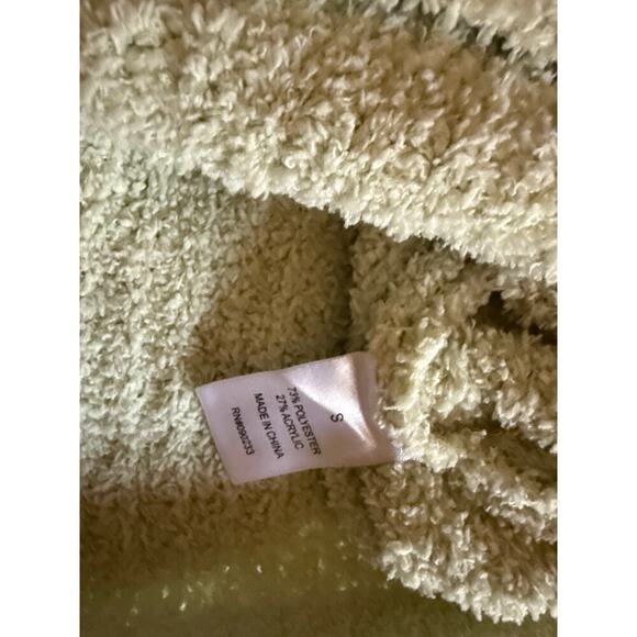 KENDALL & KYLIE sweater size SMALL - Picture 3 of 3